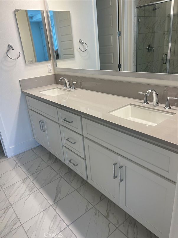 Bathroom, Dual Sink Vanities, Interior, Marble