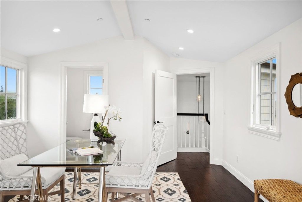 Home Office, Interior, Pendant Lights, Recessed Lighting, Wood Texture Flooring