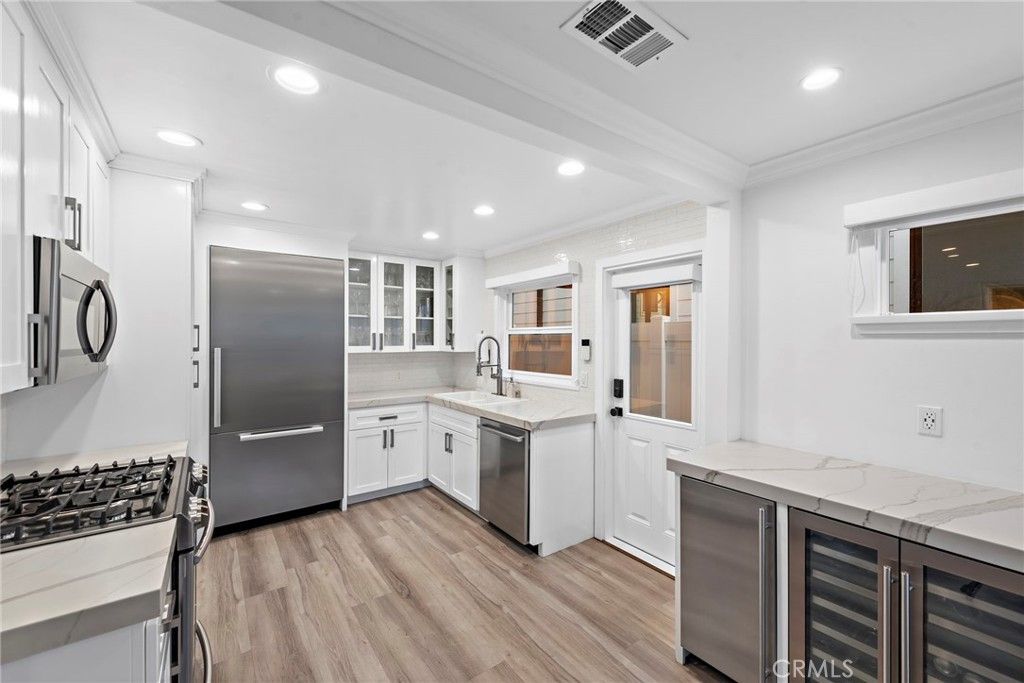 Interior, Kitchen, Recessed Lighting, Stainless Steel Appliances, Wood Texture Flooring
