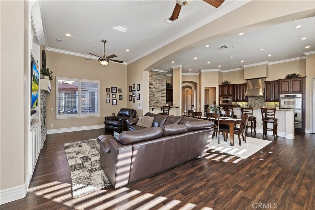 Dining room, Interior, Kitchen, Living room, Recessed Lighting, Stainless Steel Appliances, Wood Texture Flooring