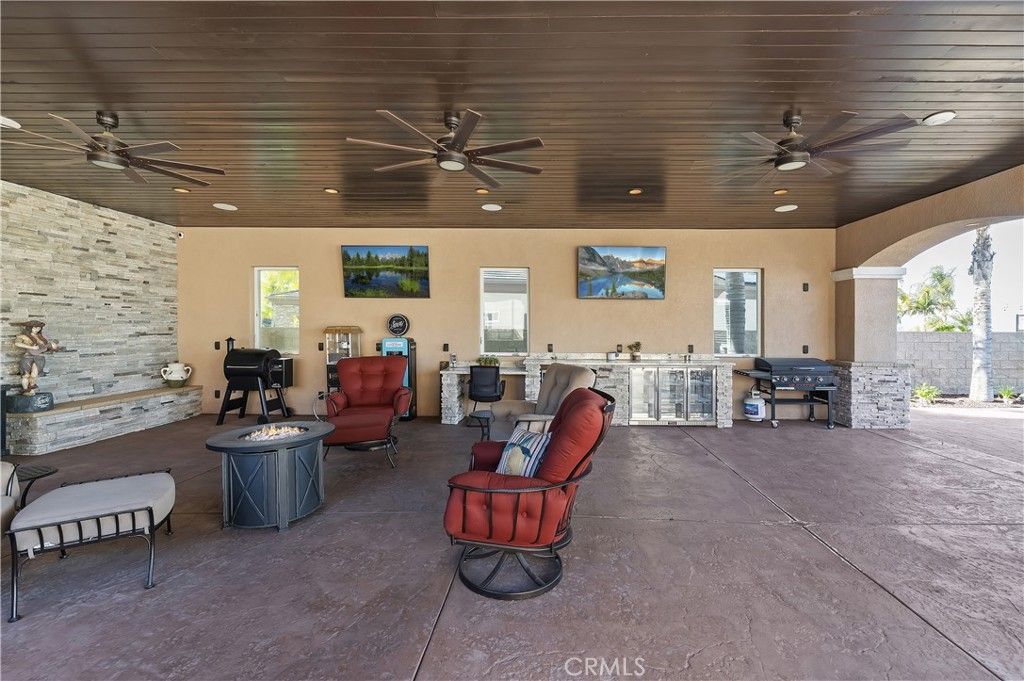 Exterior, Recessed Lighting