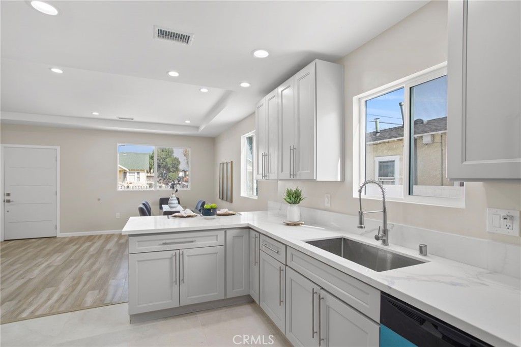 Interior, Kitchen, Recessed Lighting
