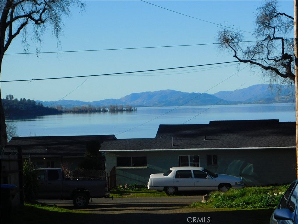 Exterior, Water