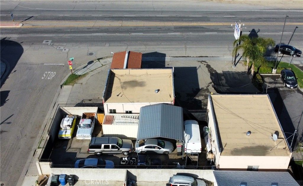 Exterior, Drone