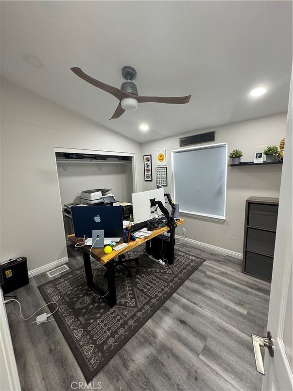 Home Office, Interior, Recessed Lighting, Wood Texture Flooring