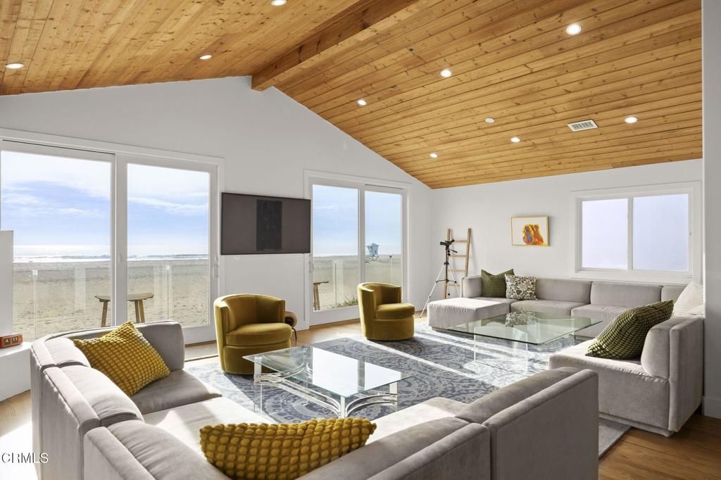 Interior, Living room, Recessed Lighting, Water, Wooden Beams, Wooden Ceilings, Wood Texture Flooring