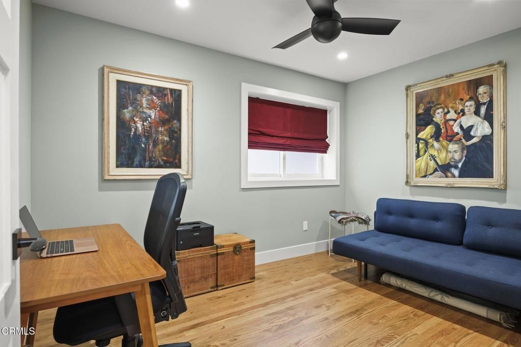 Home Office, Interior, Recessed Lighting, Wood Texture Flooring