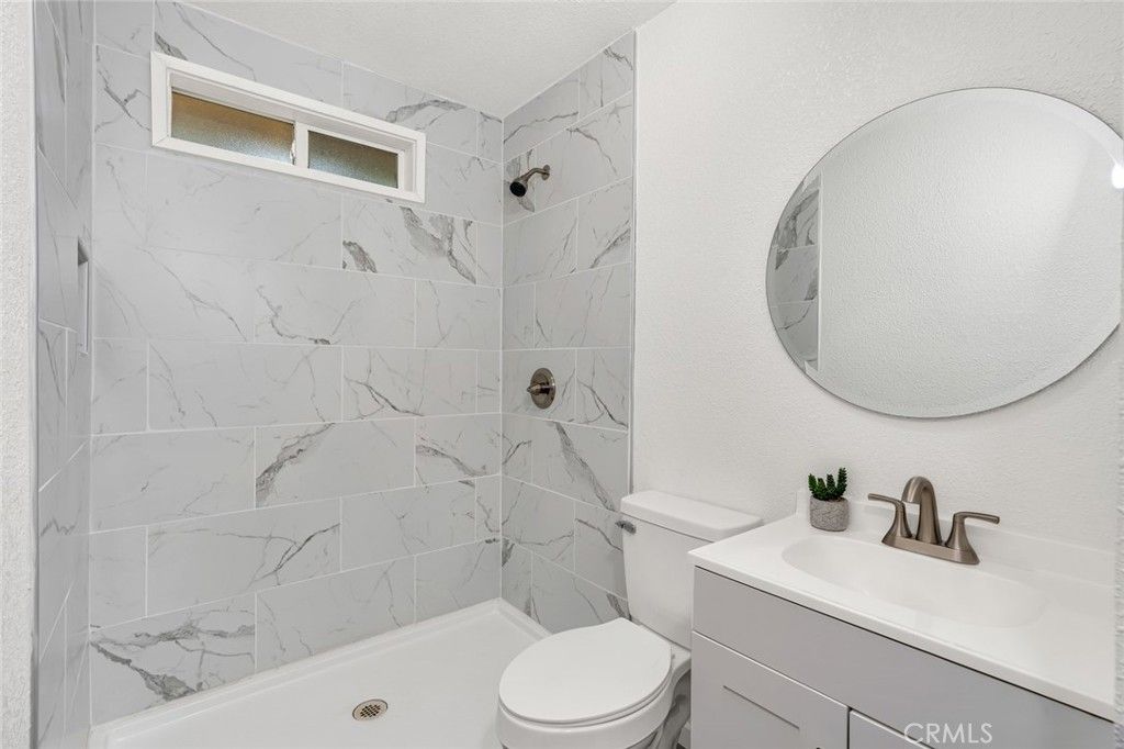 Bathroom, Interior, Marble Walls