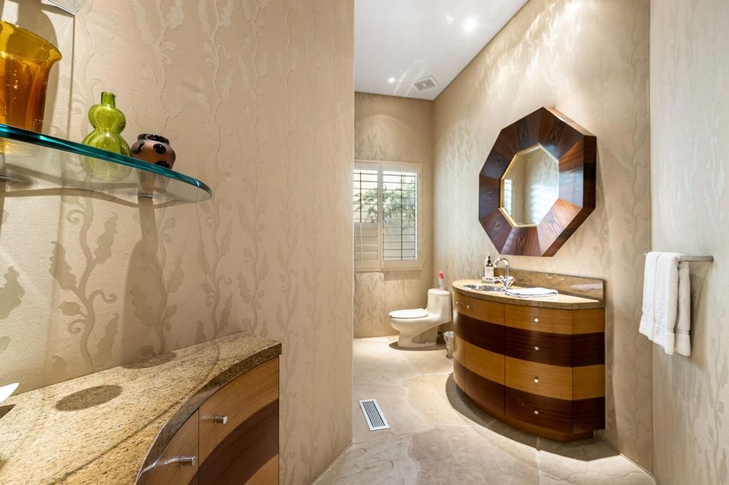 Bathroom, Interior, Recessed Lighting