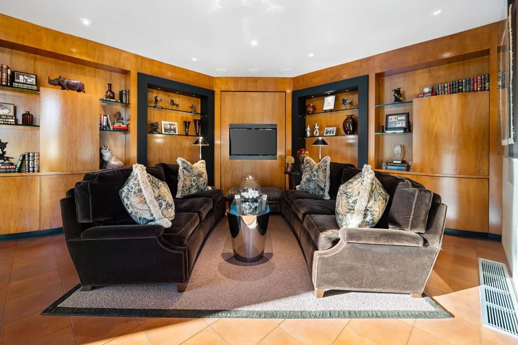 Interior, Living room, Recessed Lighting, Wooden Walls