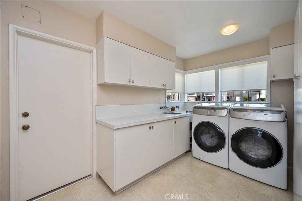 Interior, Recessed Lighting, Washer