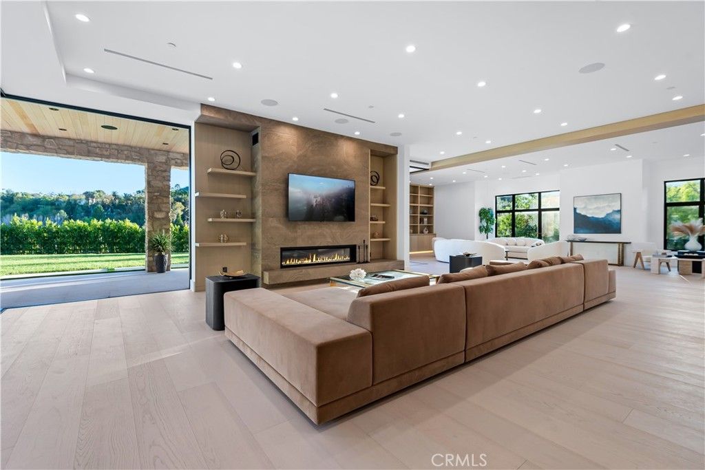 Fireplace, Interior, Living room, Recessed Lighting, Wood Texture Flooring