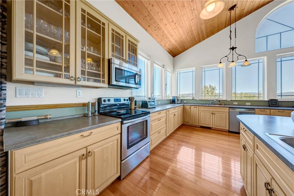 Interior, Kitchen, Pendant Lights, Wooden Ceilings, Wood Texture Flooring
