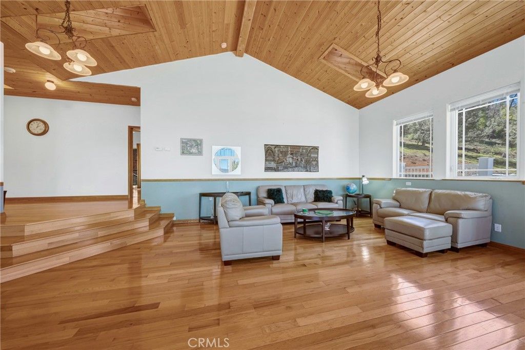 Interior, Living room, Pendant Lights, Wooden Beams, Wooden Ceilings, Wood Texture Flooring
