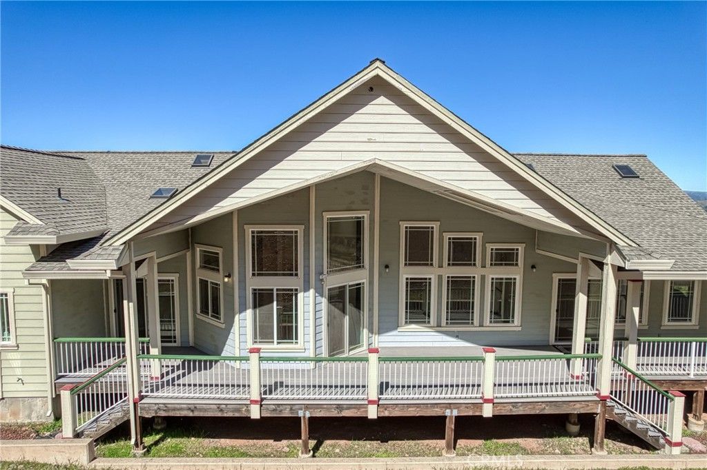 Exterior, Facade, American Craftsman