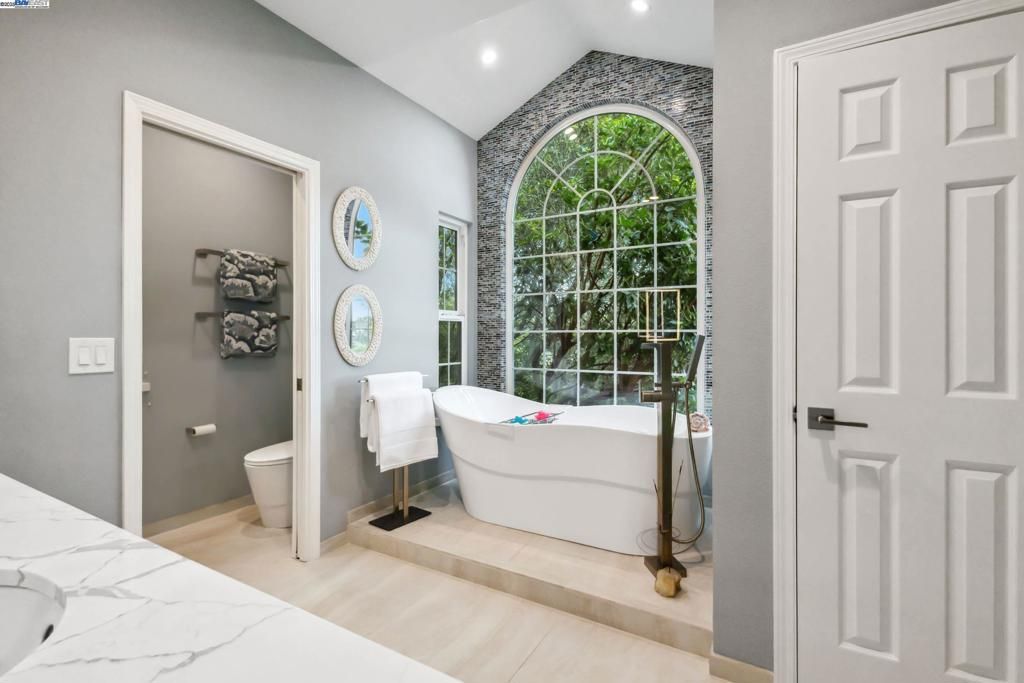 Bathroom, Free Standing Baths, Interior, Recessed Lighting, Wood Texture Flooring