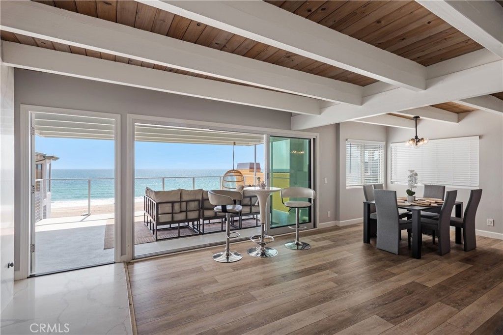 Chandelier, Dining room, Interior, Pendant Lights, Water, Wooden Ceilings, Wood Texture Flooring