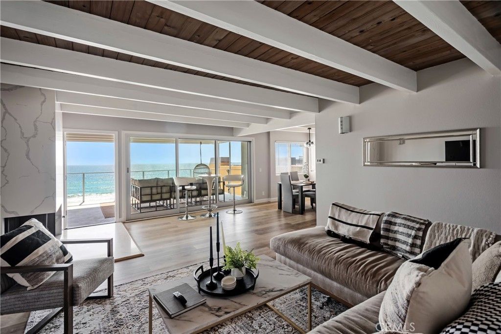 Dining room, Interior, Living room, Pendant Lights, Water, Wooden Beams, Wooden Ceilings, Wood Texture Flooring