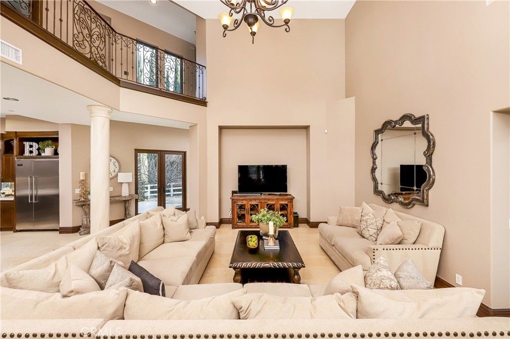 Chandelier, Interior, Living room, Recessed Lighting