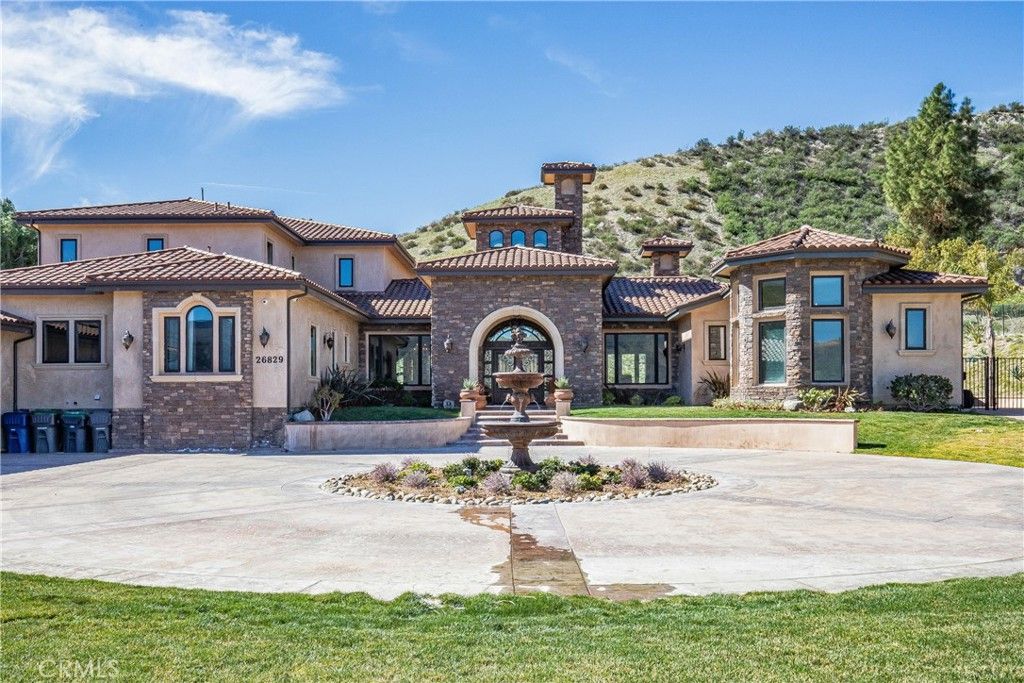 Backyard, Exterior, Facade, Mediterranean