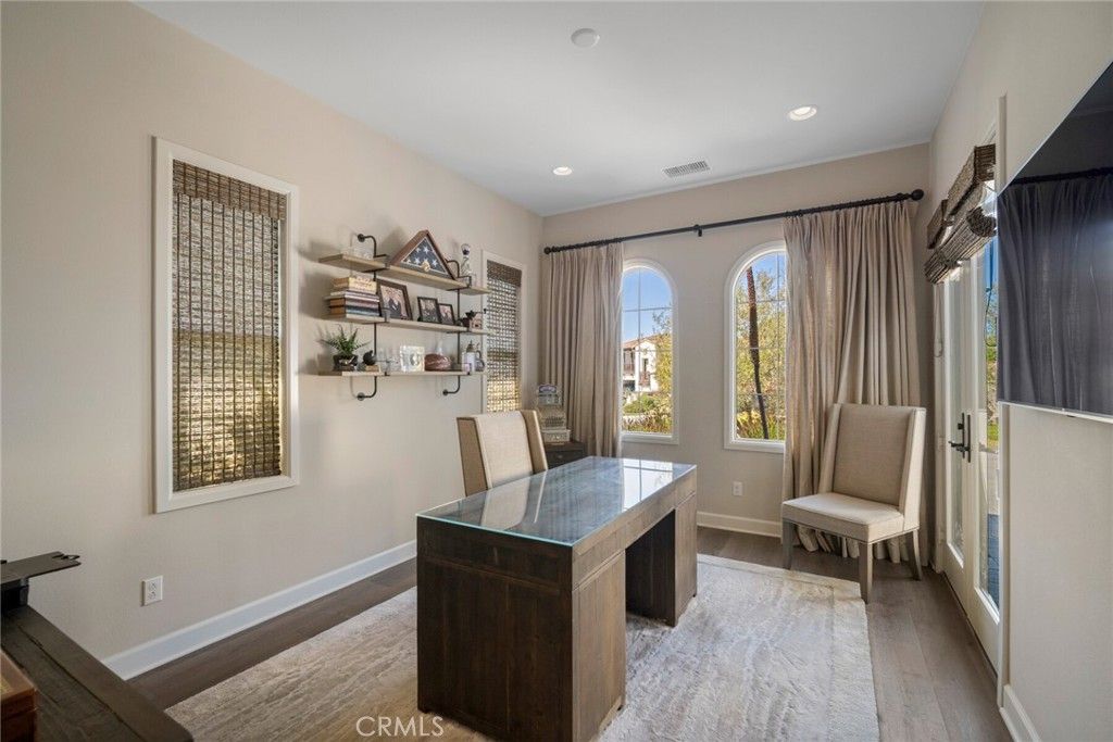 Home Office, Interior, Recessed Lighting, Wood Texture Flooring