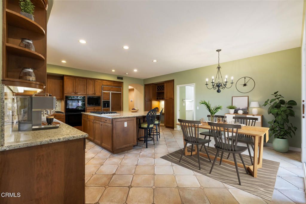 Chandelier, Dining room, Interior, Kitchen, Recessed Lighting
