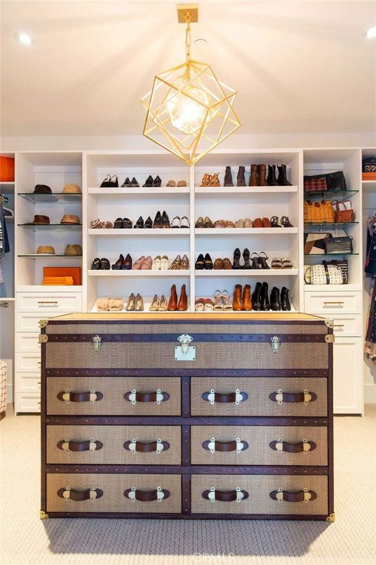 Interior, Pendant Lights, Recessed Lighting, Walk-in Closets