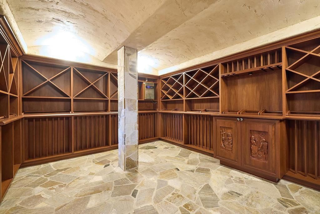 Interior, Wine Storage