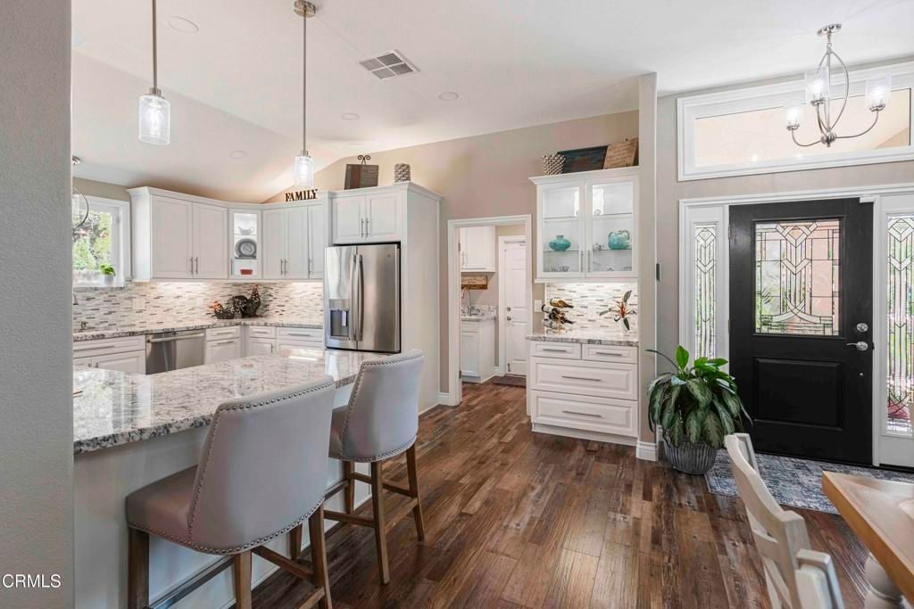 Interior, Kitchen, Pendant Lights, Wood Texture Flooring