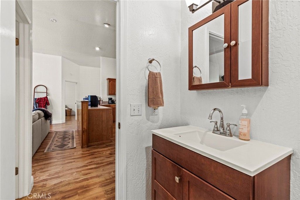 Bathroom, Interior, Recessed Lighting, Wood Texture Flooring