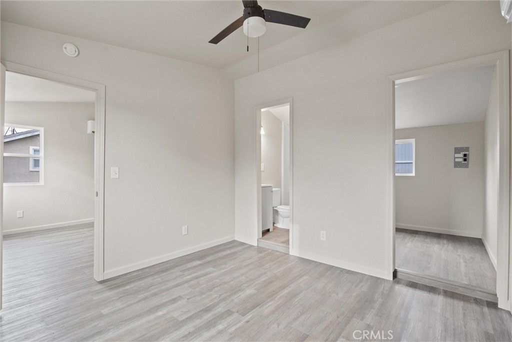 Bathroom, Empty room, Interior, Wood Texture Flooring