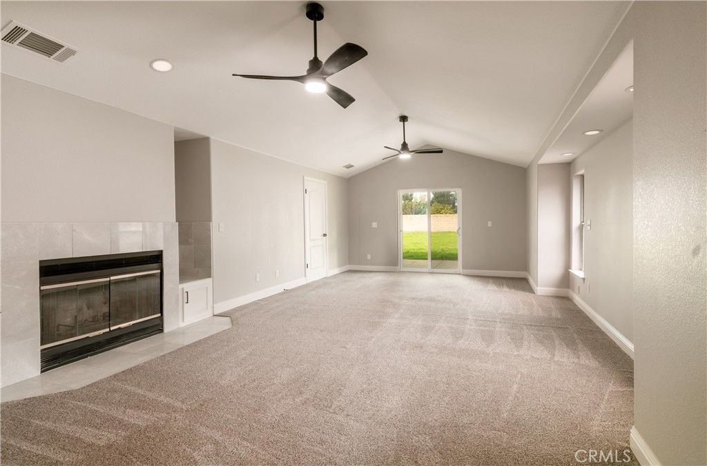 Empty room, Fireplace, Interior, Recessed Lighting