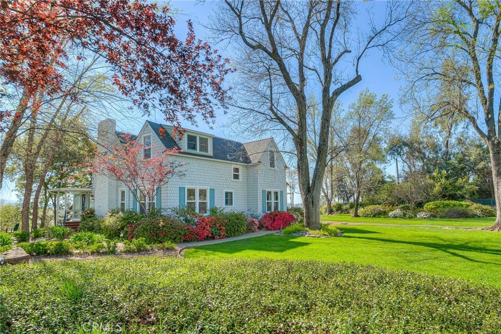 Backyard, Exterior, Facade, Georgian