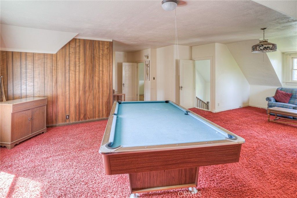 Billiard Table, Game Room, Interior, Pendant Lights