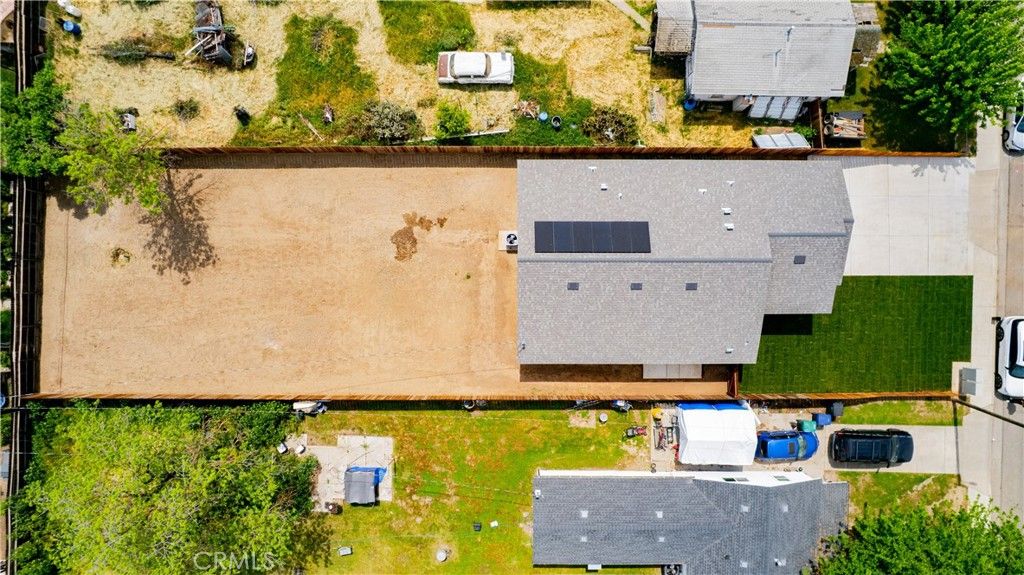 Exterior, Drone