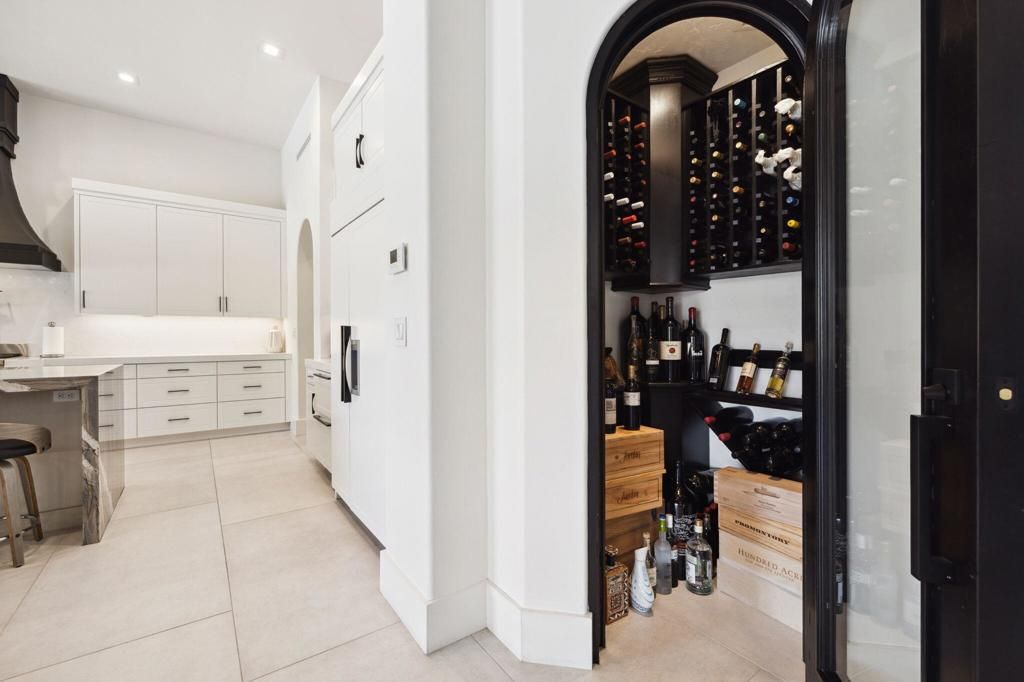 Interior, Recessed Lighting, Wine Storage