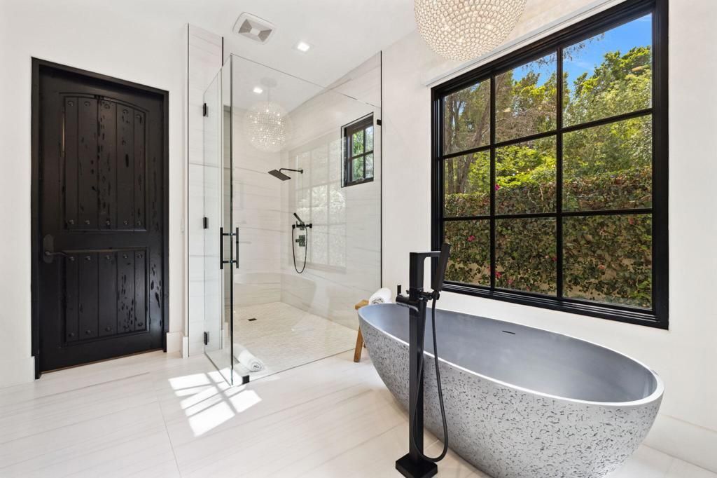 Bathroom, Free Standing Baths, Glass Shower, Interior, Recessed Lighting