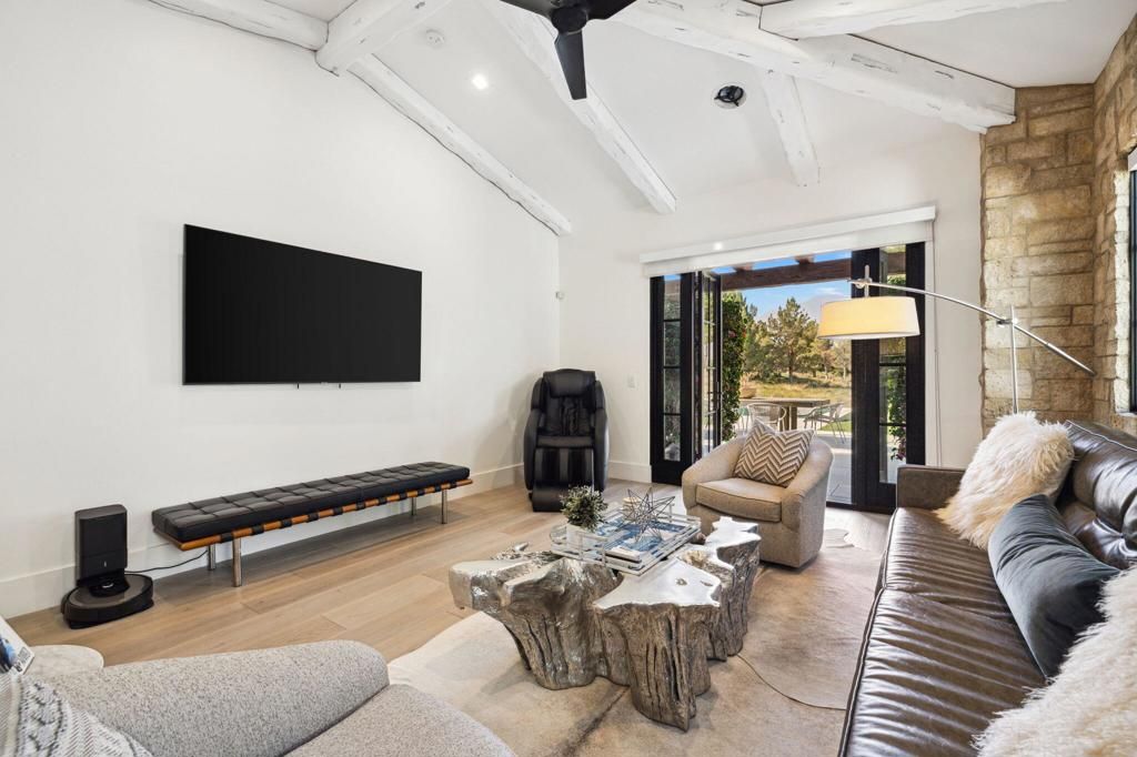 Interior, Living room, Recessed Lighting, Stone Walls, Wood Texture Flooring