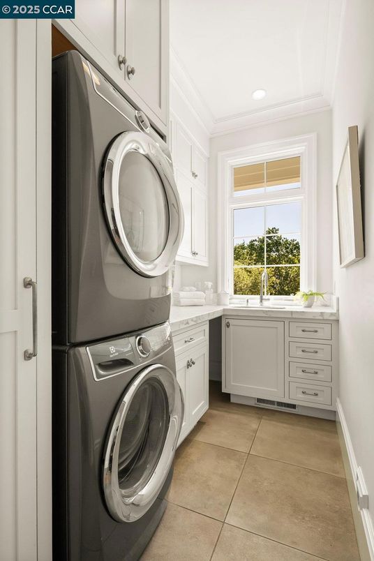 Interior, Recessed Lighting, Washer