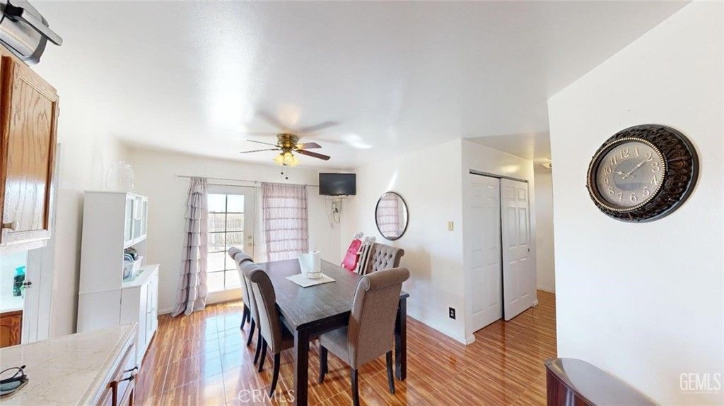 Dining room, Interior, Wood Texture Flooring