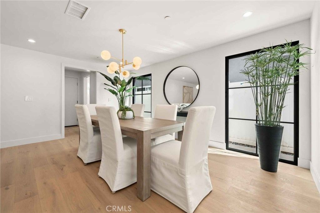 Dining room, Interior, Pendant Lights, Recessed Lighting, Wood Texture Flooring