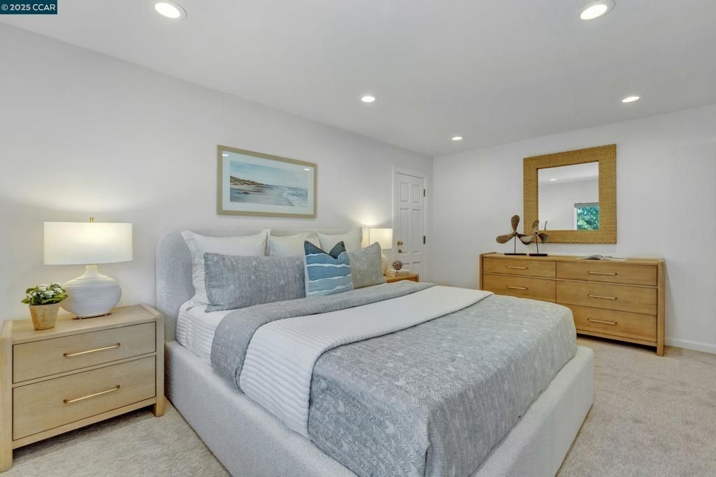 Bedroom, Interior, Recessed Lighting