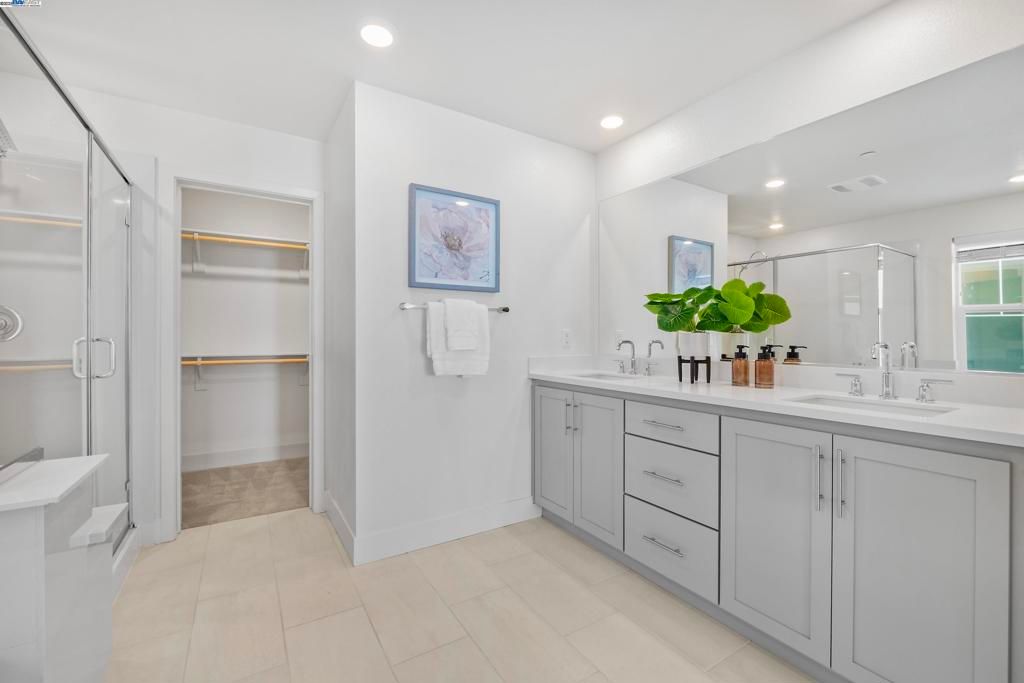 Bathroom, Dual Sink Vanities, Glass Shower, Interior, Recessed Lighting