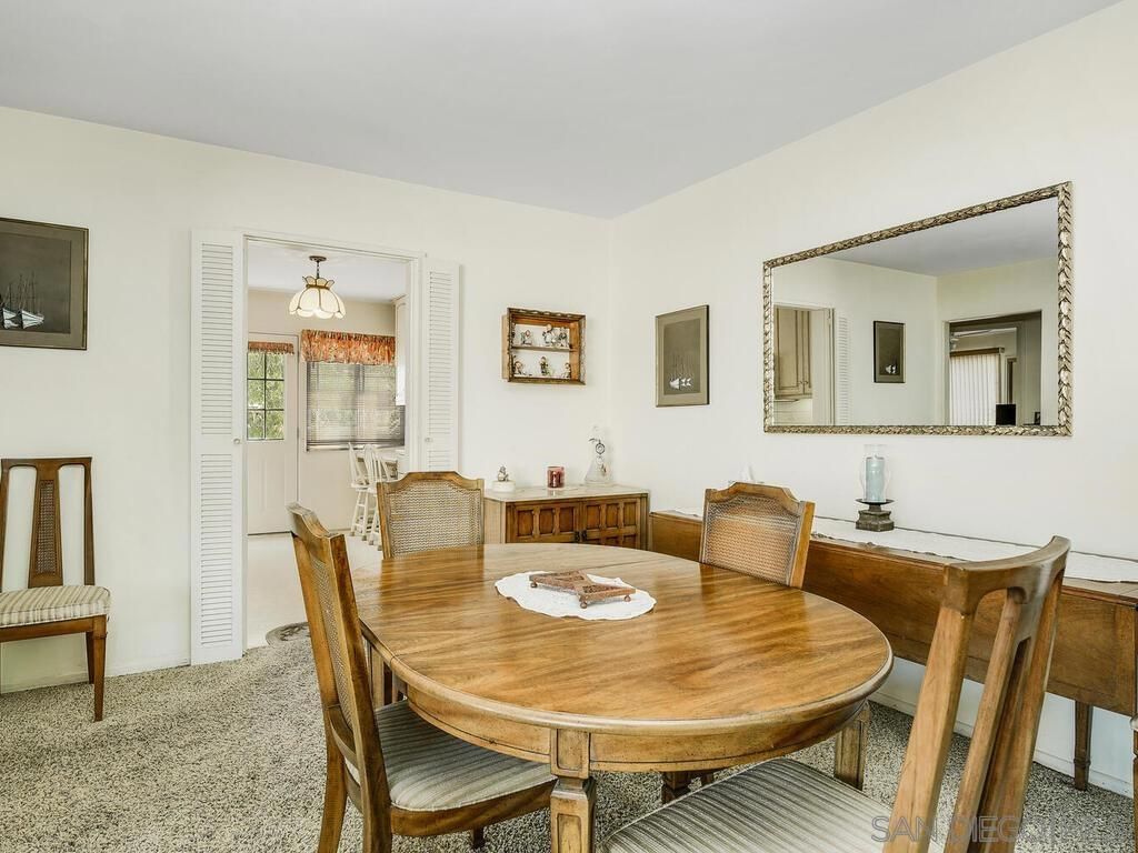 Dining room, Interior
