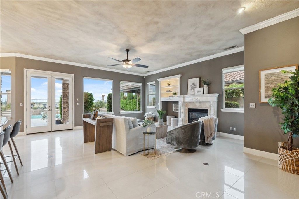 Fireplace, Interior, Living room