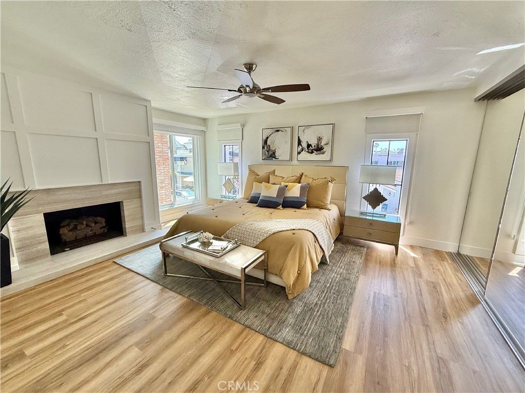 Bedroom, Fireplace, Interior, Wood Texture Flooring