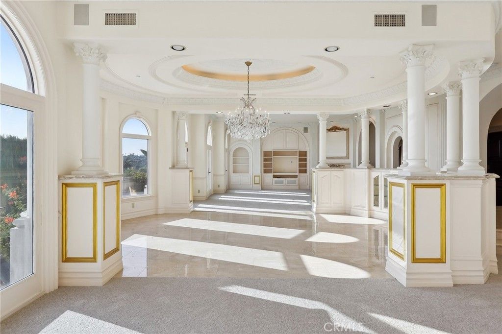 Chandelier, Interior, Recessed Lighting