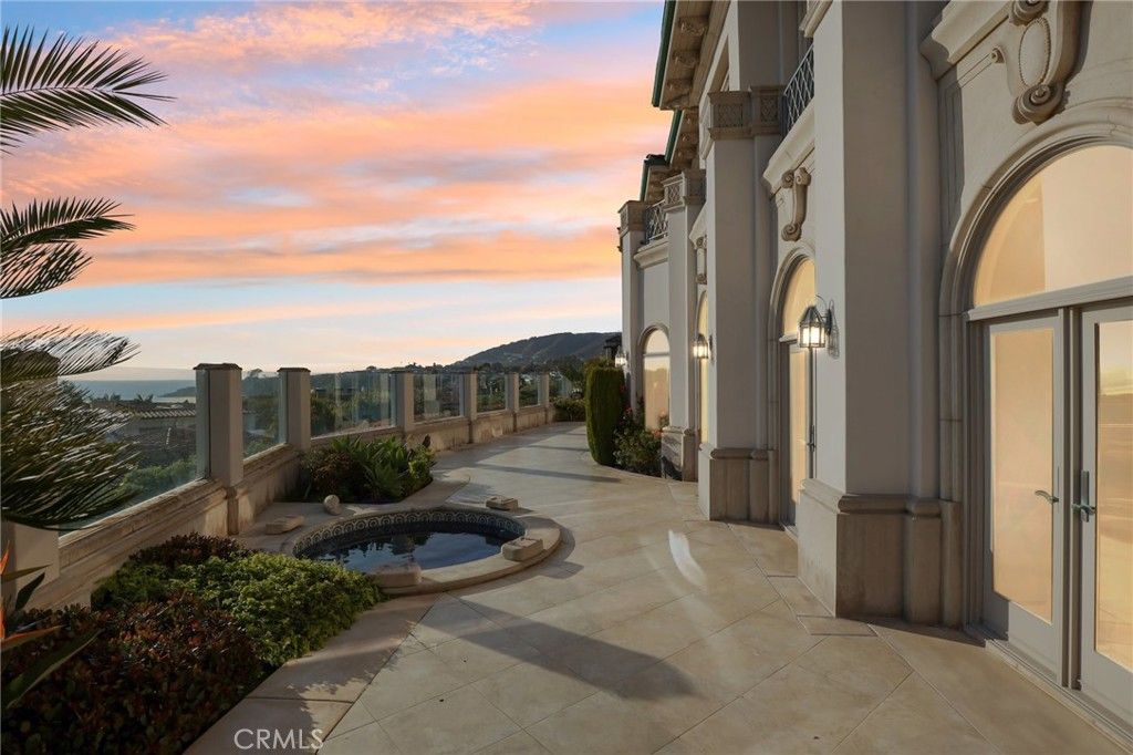 Exterior, Pool, Other