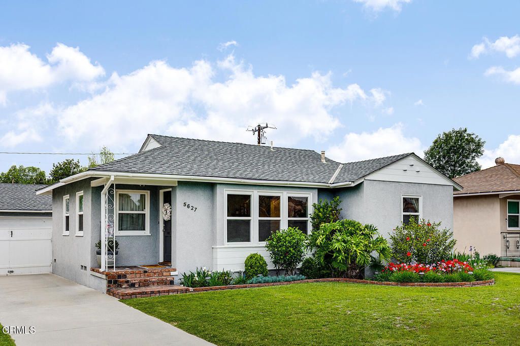 Attached, Backyard, Exterior, Facade, Ranch