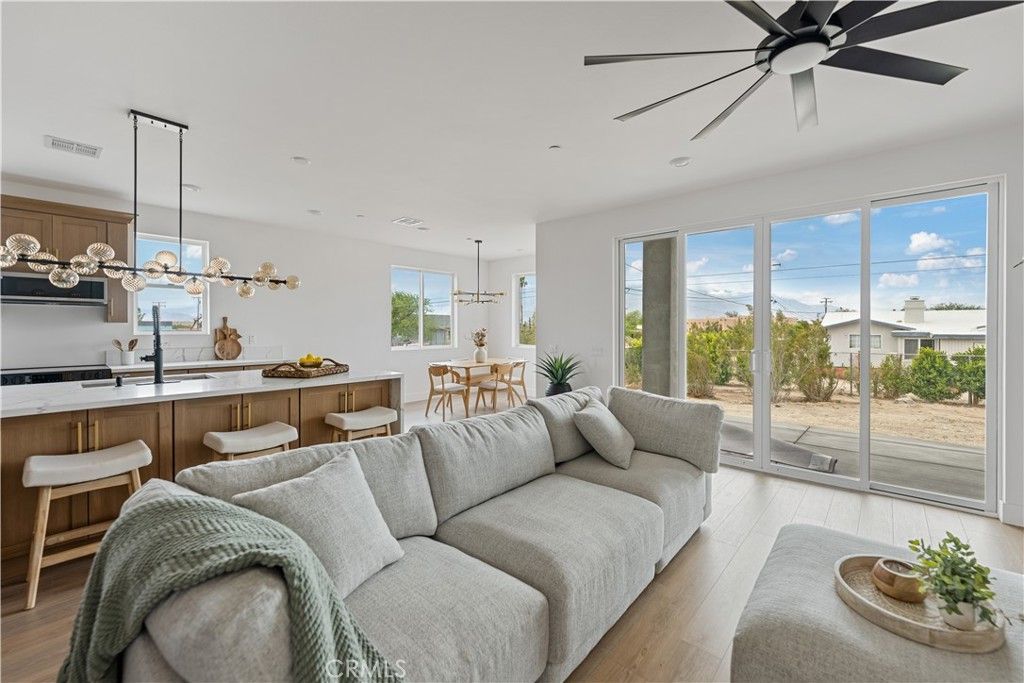 Dining room, Interior, Kitchen, Living room, Pendant Lights, Recessed Lighting, Wood Texture Flooring